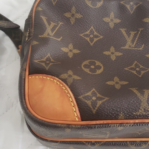 SOLD Louis Vuitton Nile - Picture 3 of 16